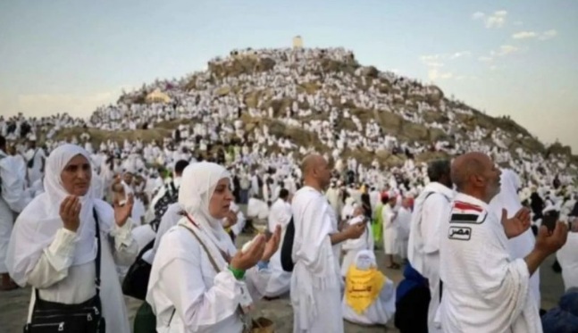 Jamaah dan travel umrah bisa disanksi jika langgar aturan waktu Saudi Jamaah dan travel umrah bisa disanksi jika langgar aturan waktu Saudi