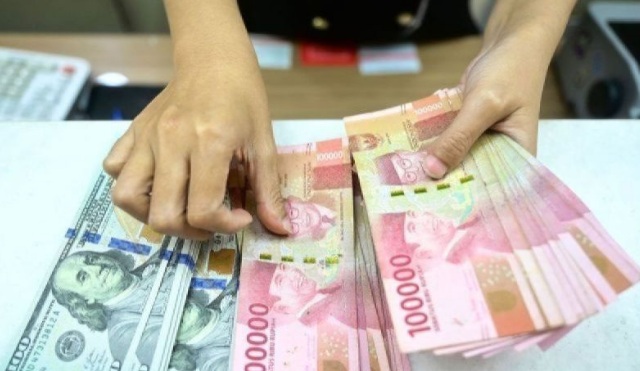 Rupiah melemah dipengaruhi penolakan China atas kiriman Boeing Rupiah melemah dipengaruhi penolakan China atas kiriman Boeing