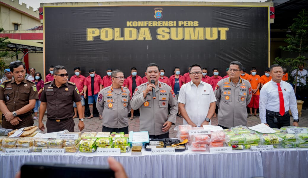 Jaringan narkoba internasional hingga bandar bersenjata dibongkar Polda Sumut Jaringan narkoba internasional hingga bandar bersenjata dibongkar Polda Sumut