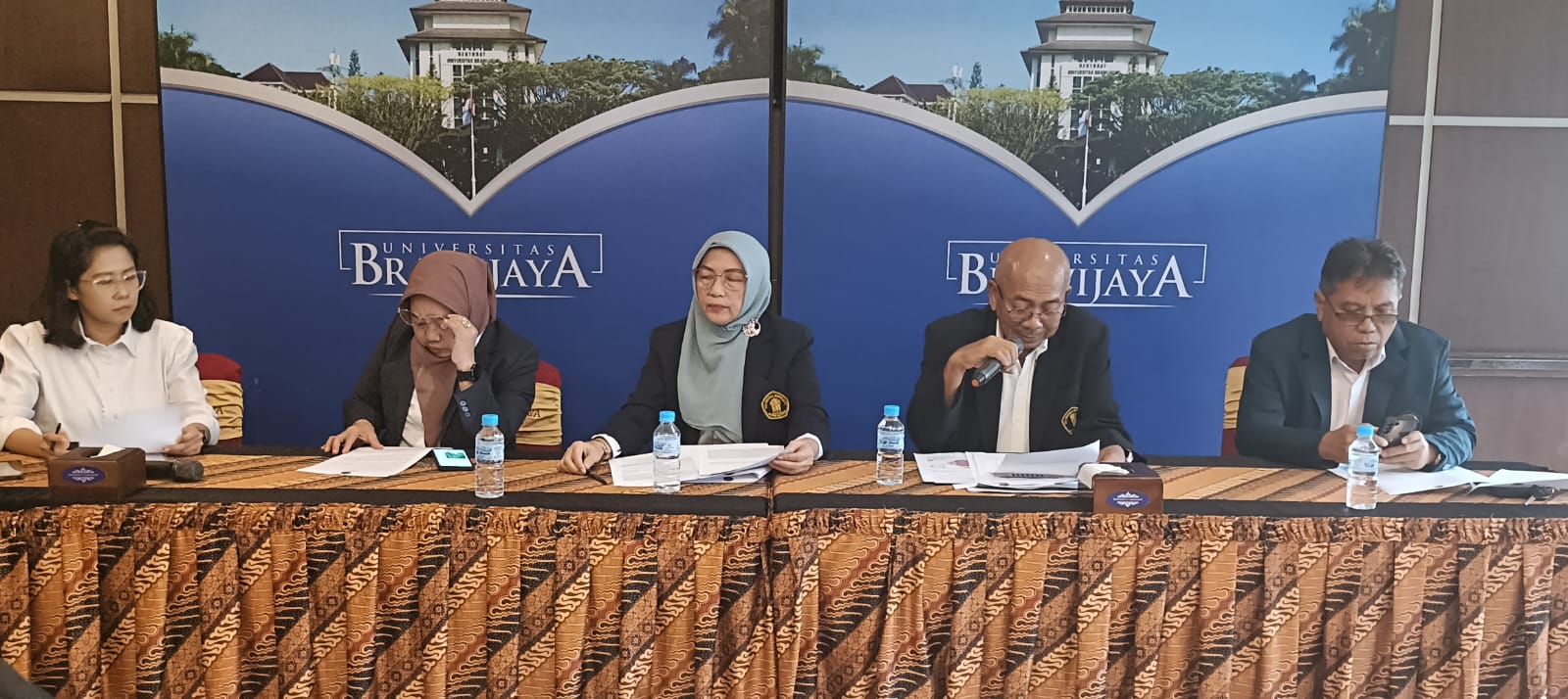 UB kukuhkan 7 Profesor diakhir Febuari UB kukuhkan 7 Profesor diakhir Febuari