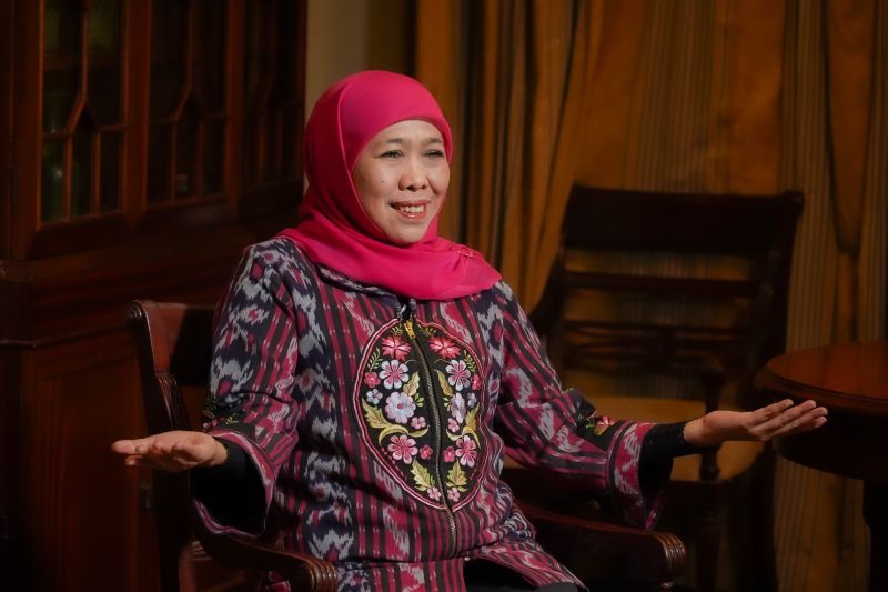 Khofifah Indar Parawansa: Gubernur Jawa Timur 2024-2029 dan kiprahnya dalam pembangunan daerah Khofifah Indar Parawansa: Gubernur Jawa Timur 2024-2029 dan kiprahnya dalam pembangunan daerah
