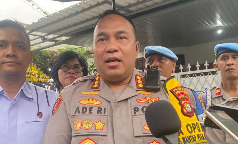 Kapolres Jaksel bantah terima uang Rp400 juta dari anak bos Prodia Kapolres Jaksel bantah terima uang Rp400 juta dari anak bos Prodia