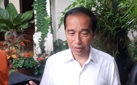 Presiden ke-7, Jokowi menanggapi pidato di HUT Gerindra: Kritik, keluarga dan demokrasi Presiden ke-7, Jokowi menanggapi pidato di HUT Gerindra: Kritik, keluarga dan demokrasi