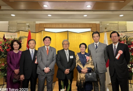 Japan – Indonesia Association beri apresiasi khusus kepada Dubes Heri Akhmadi Japan – Indonesia Association beri apresiasi khusus kepada Dubes Heri Akhmadi