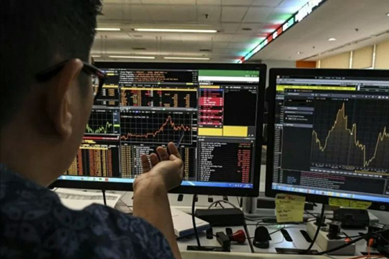 IHSG Rabu dibuka melemah 18,46 poin IHSG Rabu dibuka melemah 18,46 poin
