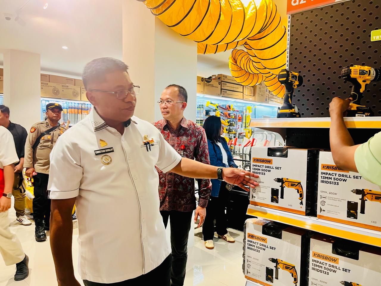 AZKO menyapa Indonesia Timur, buka toko pertama di Jayapura AZKO menyapa Indonesia Timur, buka toko pertama di JayapuraÂ