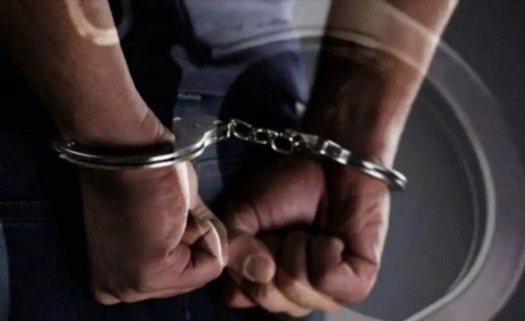 Polisi tangkap ojol yang ancam pengendara lain dengan senjata tajam