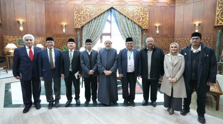 Grand Syeikh Al-Azhar Mesir apresiasi BAZNAS RI konsisten bantu Palestina Grand Syeikh Al-Azhar Mesir apresiasi BAZNAS RI konsisten bantu Palestina