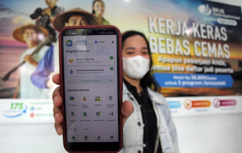 Presiden rilis aturan perkuat proteksi bagi pekerja yang terdampak PHK Presiden rilis aturan perkuat proteksi bagi pekerja yang terdampak PHK