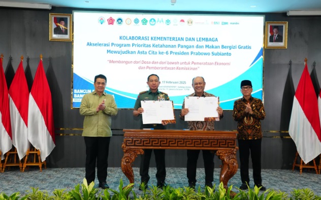 Perkuat sinergi, Panglima TNI teken MoU dengan Kemendes PDT dan BGN Perkuat sinergi, Panglima TNI teken MoU dengan Kemendes PDT dan BGN