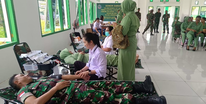 Kodim 1715/Yahukimo gelar donor darah semarakkan HUT Persit ke-79 Kodim 1715/Yahukimo gelar donor darah semarakkan HUT Persit ke-79