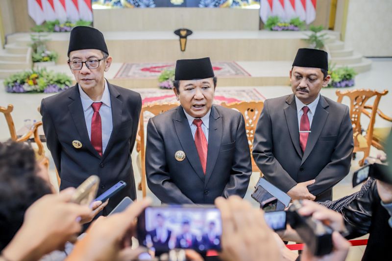 Wabup Jember ambil alih tugas dan wewenang Bupati Hendy