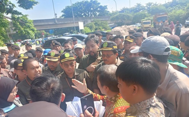 PN Jaktim gusur puluhan rumah warga di Pulogebang Cakung PN Jaktim gusur puluhan rumah warga di Pulogebang Cakung
