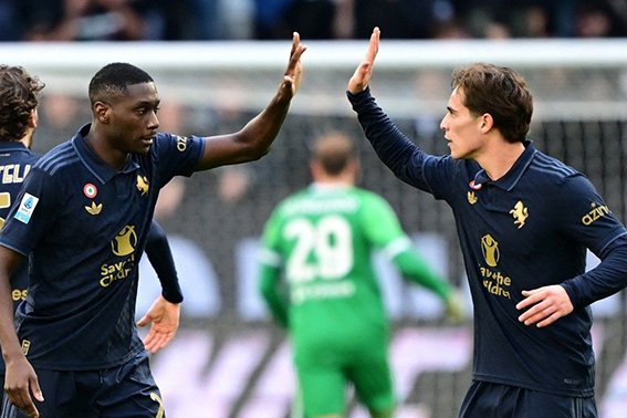 Juventus masuk empat besar setelah raih kemenangan 4-1 lawan Empoli Juventus masuk empat besar setelah raih kemenangan 4-1 lawan Empoli
