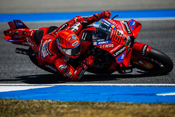 Usai sapu bersih tes uji coba, Marc Marquez kian pede tatap musim ini Usai sapu bersih tes uji coba, Marc Marquez kian pede tatap musim ini