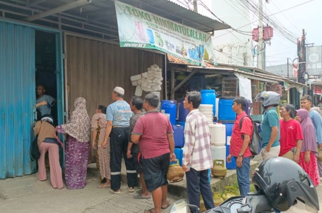 Pelajaran dari polemik distribusi gas melon Pelajaran dari polemik distribusi gas melon