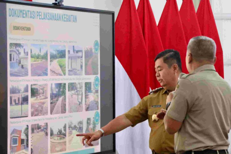 Pemprov DKI resmikan 15 RTH dan TPU di Jakarta Pemprov DKI resmikan 15 RTH dan TPU di Jakarta