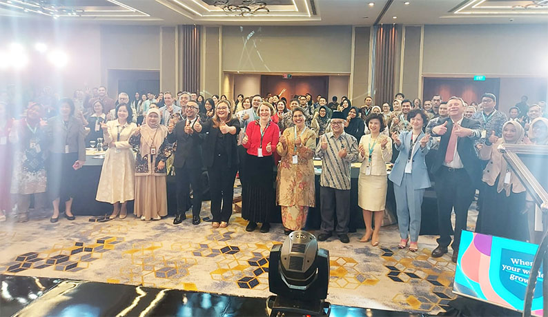 Cambridge English Asia-Pacific Leadership Summit diharapkan tingkatan kemampuan bahasa Inggris guru 