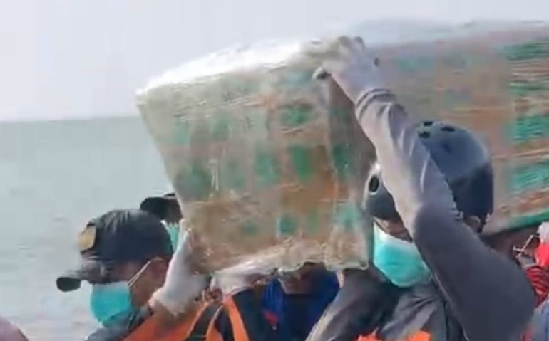 Jenazah Juliani korban banjir tiba di Bima dari Labuan Bajo NTT