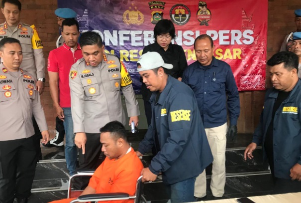 Tersangka kasus dugaan penusukan di Denpasar positif konsumsi sabu Tersangka kasus dugaan penusukan di Denpasar positif konsumsi sabuÂ