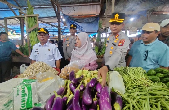 Jelang Ramadan, warga dan BKM tinjau pasar dan bersih-bersih masjid Jelang Ramadan, warga dan BKM tinjau pasar dan bersih-bersih masjid