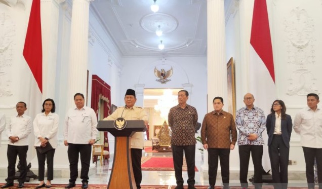 Prabowo: Ada sanksi penangguhan ekspor jika tak laksanakan PP 8/2025 Prabowo: Ada sanksi penangguhan ekspor jika tak laksanakan PP 8/2025