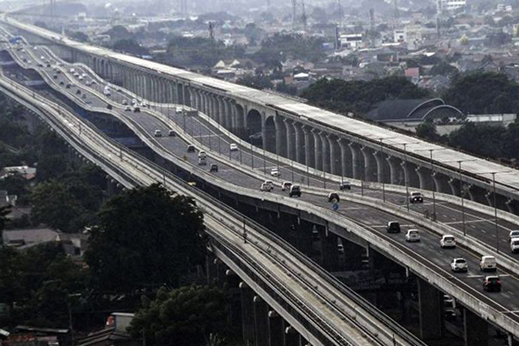 Jasamarga cegah kemacetan di Jalan Layang MBZ pada Senin dini hari Jasamarga cegah kemacetan di Jalan Layang MBZ pada Senin dini hari
