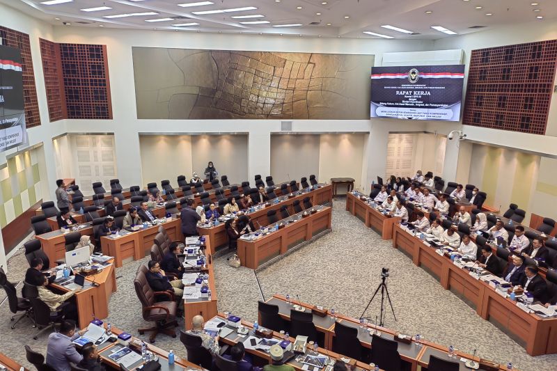 Menko Yusril singgung soal pembentukan Badan Legislasi Nasional Menko Yusril singgung soal pembentukan Badan Legislasi Nasional