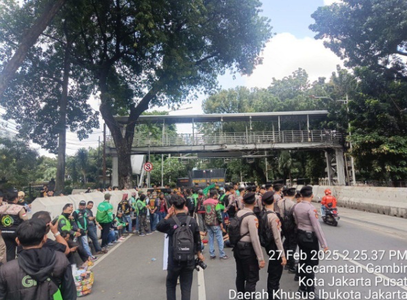 Aksi Ojol 272 tak diikuti semua pengemudi online Aksi Ojol 272 tak diikuti semua pengemudi online