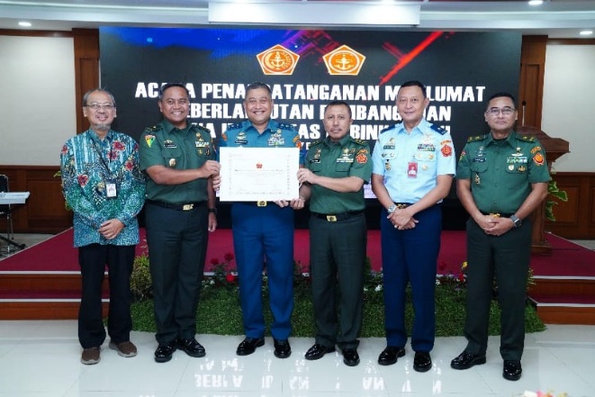 Kababinkum TNI dorong reformasi birokrasi, pastikan tata kelola bersih dan efektif Kababinkum TNI dorong reformasi birokrasi, pastikan tata kelola bersih dan efektif