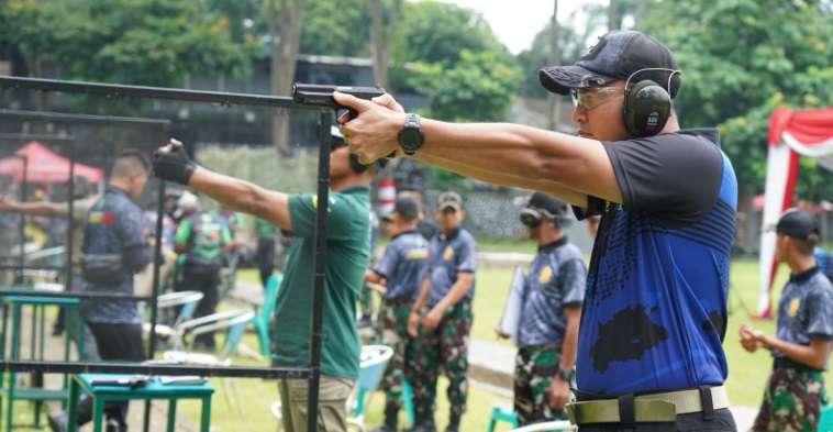 Turnamen Menembak Pangkostrad Cup 2025 semarakkan HUT ke-64 Kostrad Turnamen Menembak Pangkostrad Cup 2025 semarakkan HUT ke-64 Kostrad