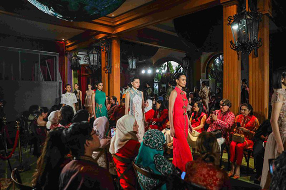 Chinese New Year Fashion Exhibition diharapkan pacu industri fesyen Chinese New Year Fashion Exhibition diharapkan pacu industri fesyen