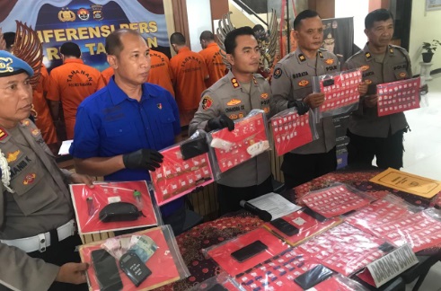 Polres Tabanan Bali ungkap sembilan kasus dugaan narkotika Polres Tabanan Bali ungkap sembilan kasus dugaan narkotika