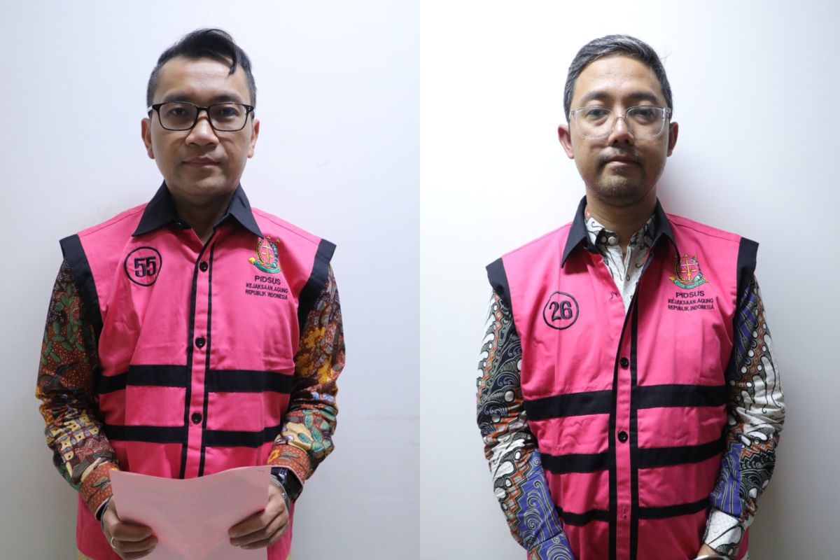 Kejagung ungkap peran 2 tersangka baru di kasus minyak mentah Kejagung ungkap peran 2 tersangka baru di kasus minyak mentah