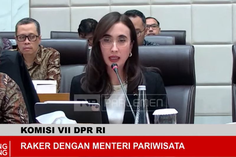 Anggota DPR soroti strategi Kemenpar efektifkan efisiensi anggaran Anggota DPR soroti strategi Kemenpar efektifkan efisiensi anggaran