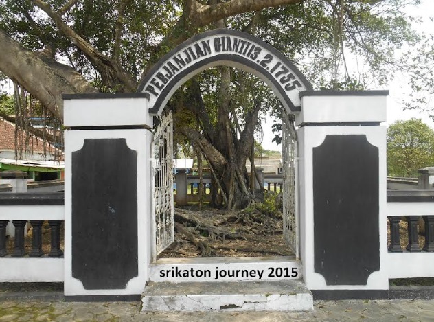 13 Februari 1755: Penandatanganan Perjanjian Giyanti yang memecah Kerajaan Mataram jadi dua 13 Februari 1755: Penandatanganan Perjanjian Giyanti yang memecah Kerajaan Mataram jadi dua