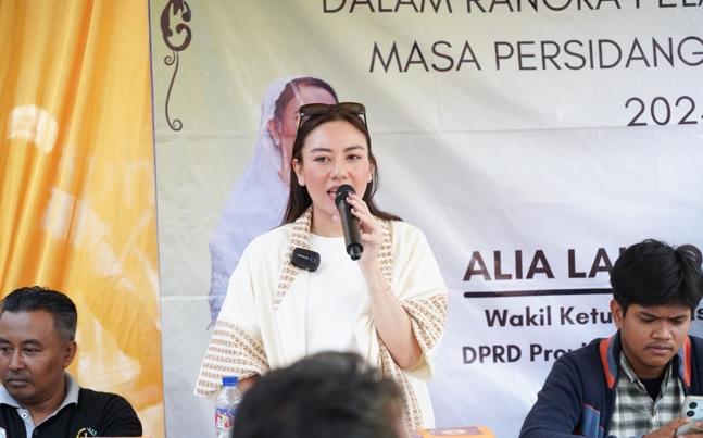 Gelar reses, legislator Alia Laksono siap kawal aspirasi warga Jaktim Gelar reses, legislator Alia Laksono siap kawal aspirasi warga Jaktim