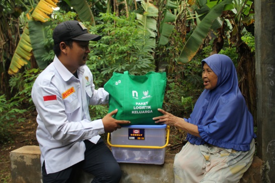 Jelang Ramadhan, BAZNAS - Nanobank Syariah salurkan paket logistik keluarga Jelang Ramadhan, BAZNAS - Nanobank Syariah salurkan paket logistik keluarga
