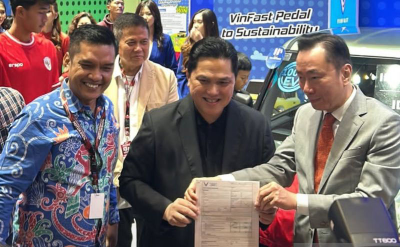VinFast jadi sponsor baru timnas, Erick: Dukungan swasta kian besar VinFast jadi sponsor baru timnas, Erick: Dukungan swasta kian besar