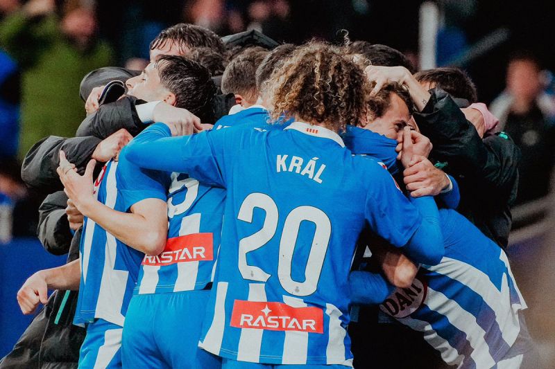 Klasemen Liga Spanyol: Real Madrid dan Atletico hanya terpaut 1 poin Klasemen Liga Spanyol: Real Madrid dan Atletico hanya terpaut 1 poin