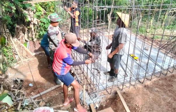 Satgas TMMD 123 Kodim 1510/Sula bangun talud sepanjang 200 meter Satgas TMMD 123 Kodim 1510/Sula bangun talud sepanjang 200 meter