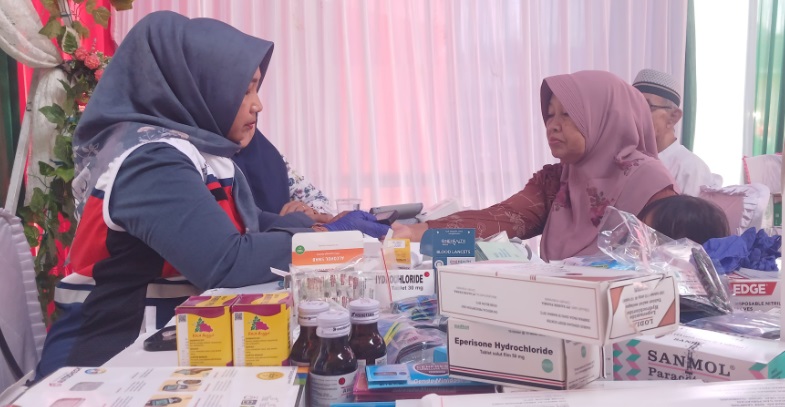 Bulan K3, Pertamina Patra Niaga IT Teluk Kabung gelar pengobatan gratis Bulan K3, Pertamina Patra Niaga IT Teluk Kabung gelar pengobatan gratis