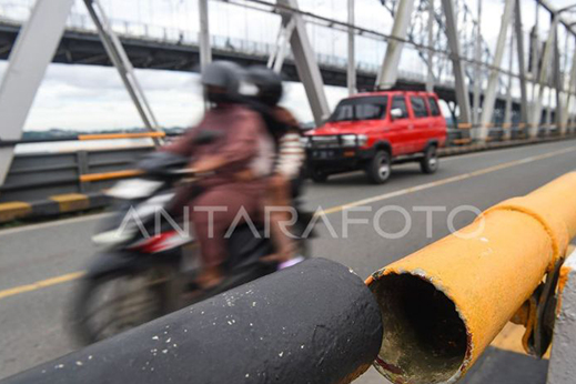 BBPJN Kaltim pastikan jembatan Mahakam aman dilintasi usai ditubruk