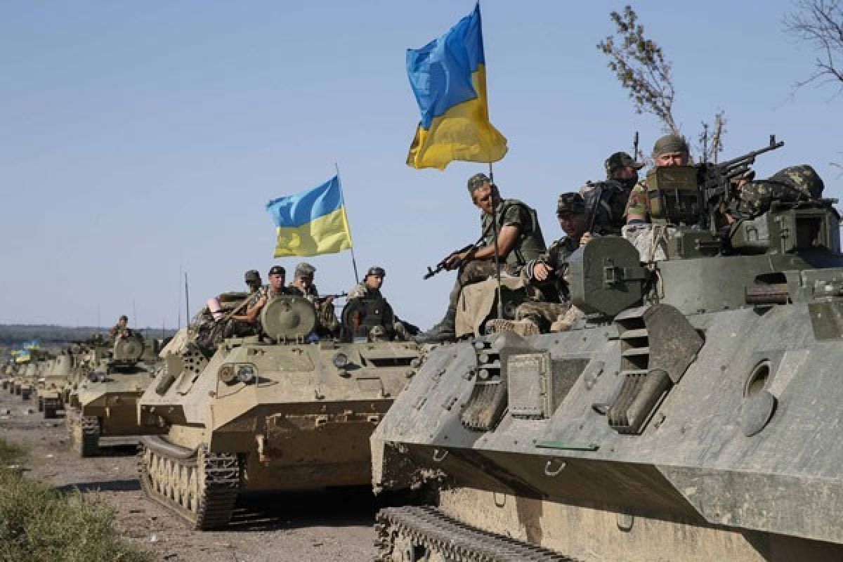 Anggota parlemen Ukraina: AS berhenti jual senjata ke Kiev Anggota parlemen Ukraina: AS berhenti jual senjata ke Kiev