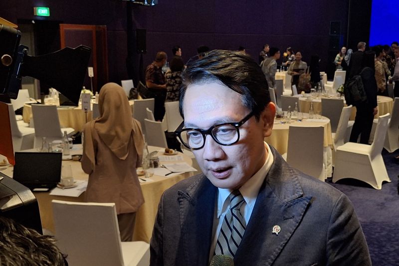 Wamenlu tindak lanjuti hasil kunjungan Presiden ke Malaysia Wamenlu tindak lanjuti hasil kunjungan Presiden ke Malaysia