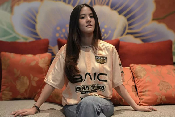 Dewa United Esports gandeng DRX rilis jersi musim 2025 Dewa United Esports gandeng DRX rilis jersi musim 2025