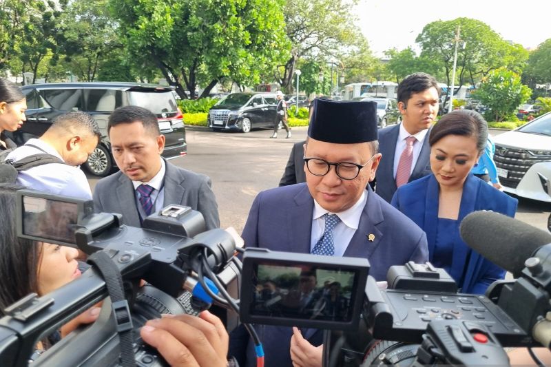 Danantara diluncurkan, menteri hingga duta besar mulai tiba di Istana