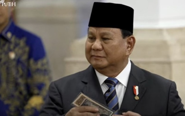 Wakil Kepala BPKP beri uang langka kepada Presiden Prabowo Wakil Kepala BPKP beri uang langka kepada Presiden Prabowo