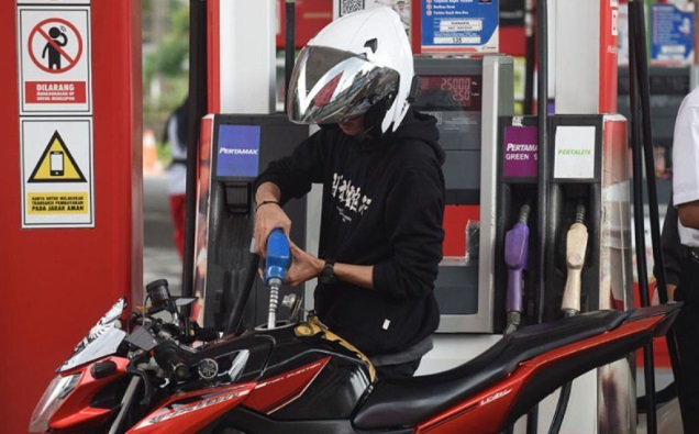 Ekonom: BBM satu harga cegah penyalahgunaan subsidi Ekonom: BBM satu harga cegah penyalahgunaan subsidi