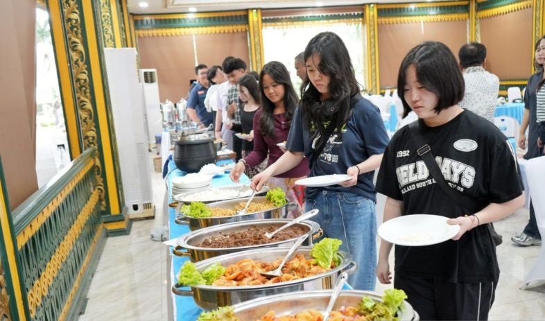 Pemkot minta 12 pelajar Korsel bisa menikmati keluarga baru di Medan Pemkot minta 12 pelajar Korsel bisa menikmati keluarga baru di Medan
